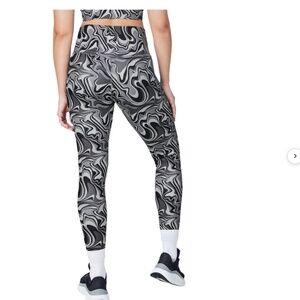 FWD BRAND - CORE SWIRL HIGH RISE 7/8 LEGGINGS SZ L